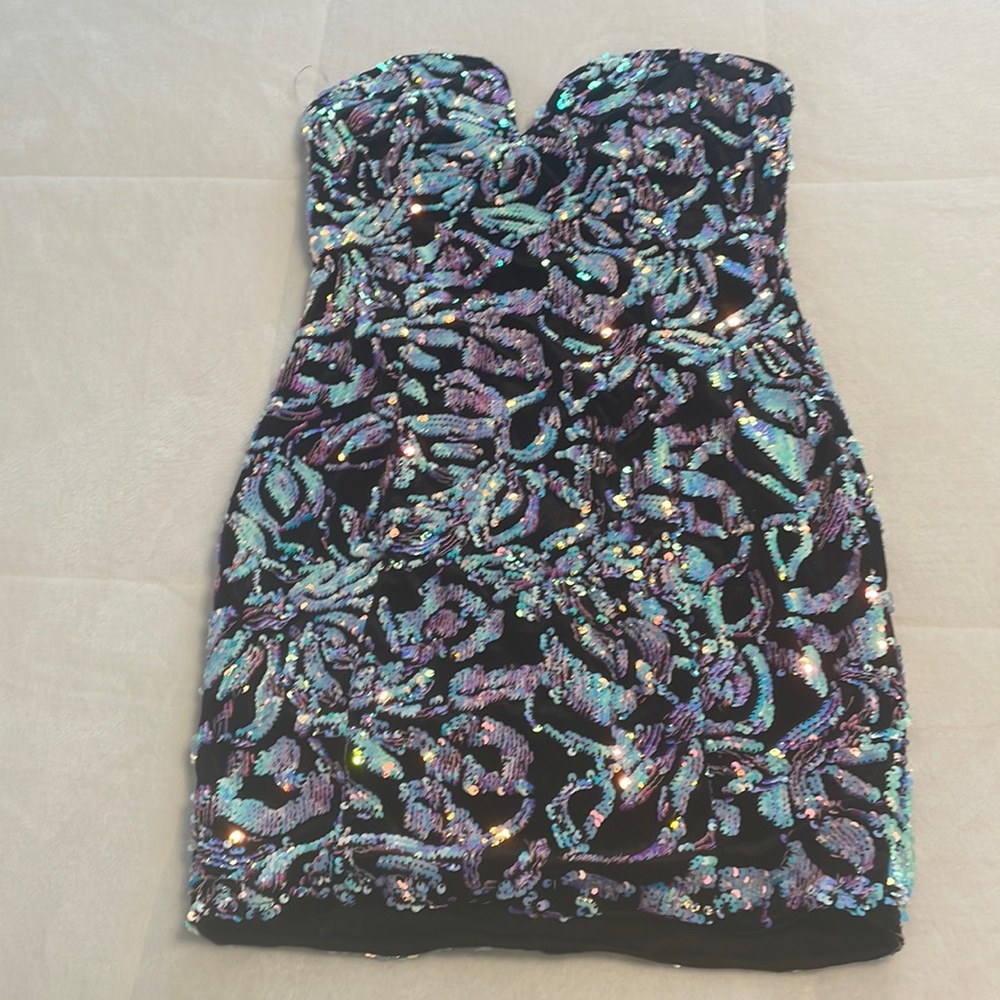Sequined, strapless cocktail dress